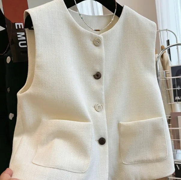 Women's milky white French style bandage vest with round neck, sleeveless design