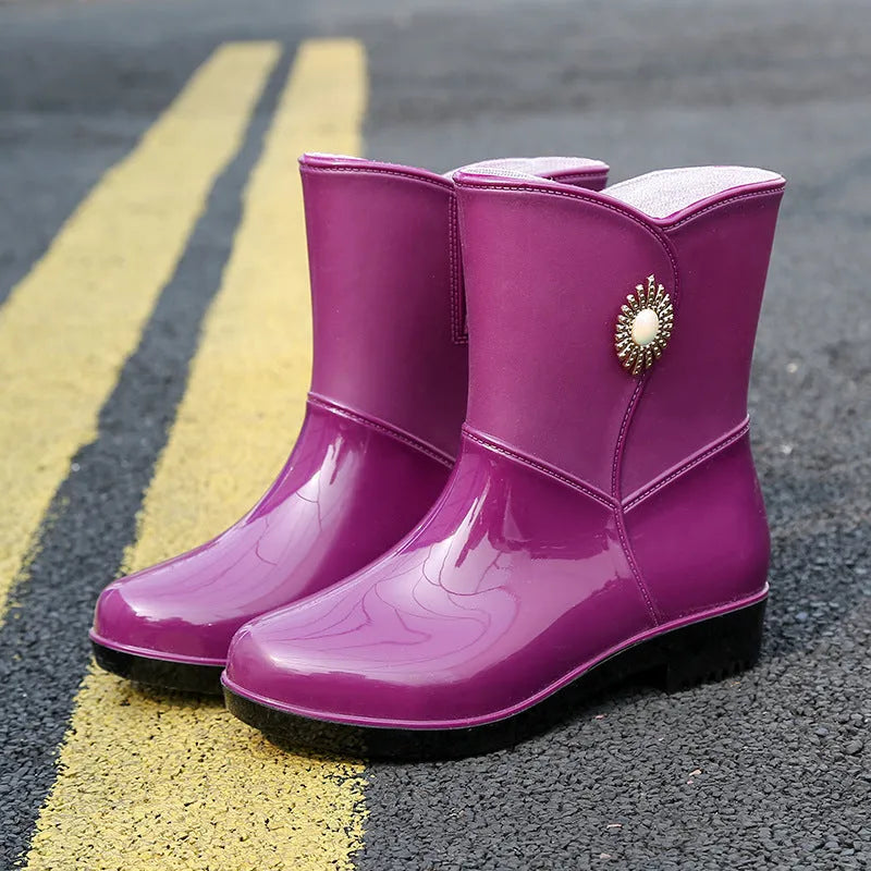 Women's middle tube PVC rain boots in beige colour with low tube socks design and warming thickness