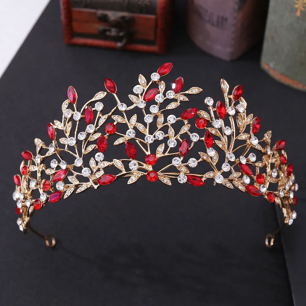 Vintage rhinestone crown headdress in alloy, 15 x 6.5cm, retro stage party hair accessory with crystal detail