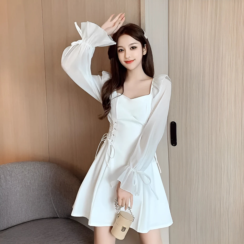 White chiffon patchwork dress with waist-slimming design and long sleeves