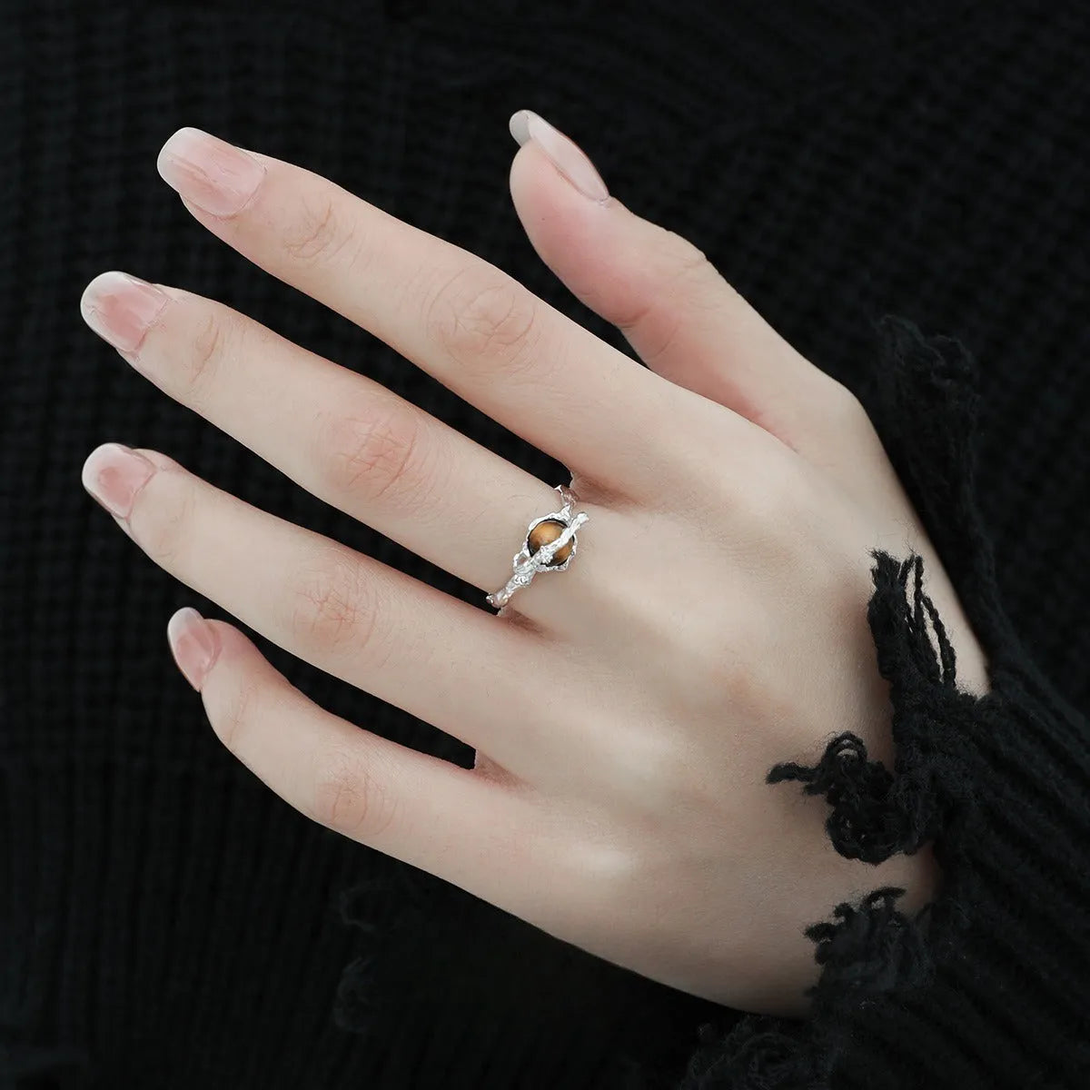 Saturn design adjustable silver open ring with white gold electroplating and tigereye pattern